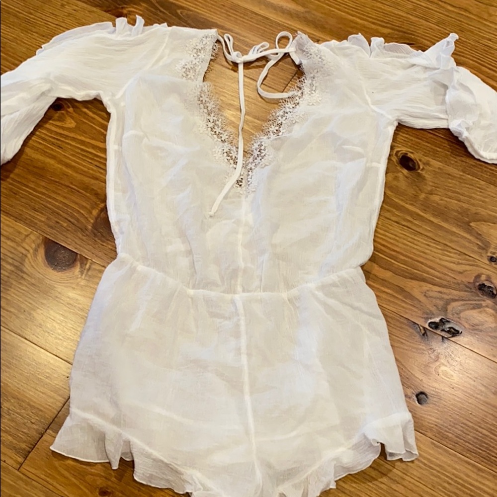 NWOT** Victoria’s Secret romper